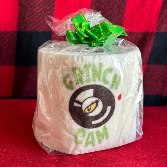 Novelty Toilet Paper Grinch Cam - Picture 1 of 1